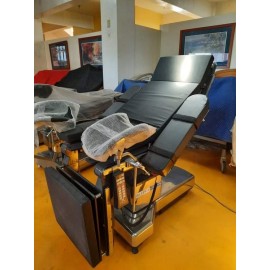 AMSCO STERIS 3080 ELECTRIC OR TABLE